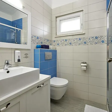 Mavarstica 17803f Apartment