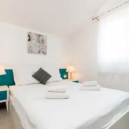 Appartement Mavarstica 17803f