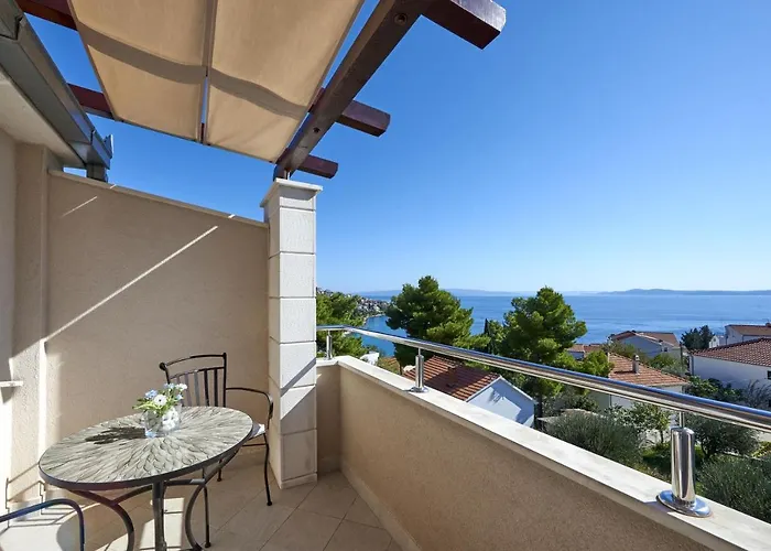 Mavarstica 17803f 公寓 *